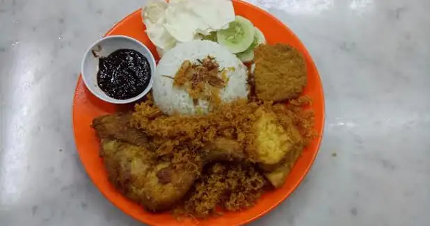 Ayam Goreng Kremes Valentine, RA Kartini