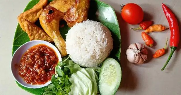 Nasigoreng & Indomie Virral Khayra Kitchen, Tukad Bilok