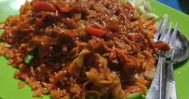 Cak Mad Nasi Goreng Roso Gendeng, Pasar Pagesangan