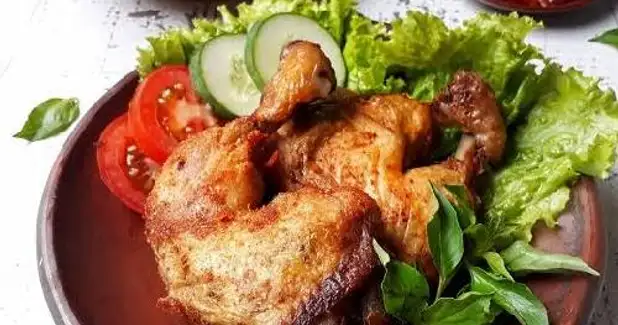 Ayam Geprek & Ayam Bakar Tulang Lunak Bu Desi, Mengwi