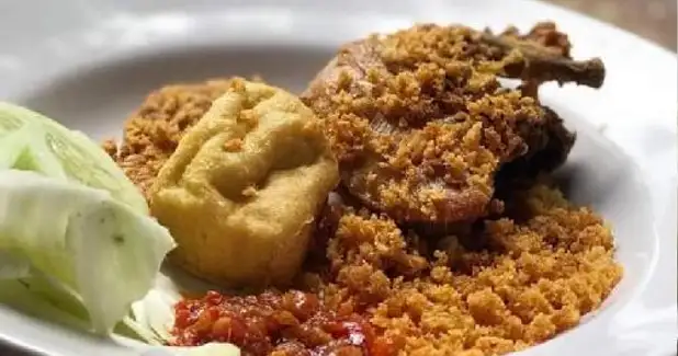 Ayam Kremes Zeeana, Langensari Lama
