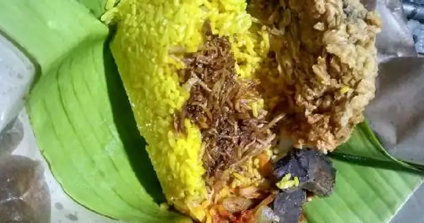 Warung Nasi Kuning Berkah, Tinumbu