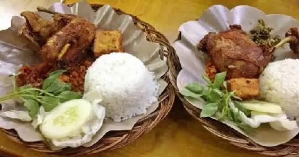 Ayam Bebek Gedek Semarang, MH Thamrin