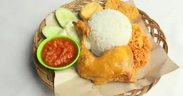 Ayam Ala Resto, Kiaracondong