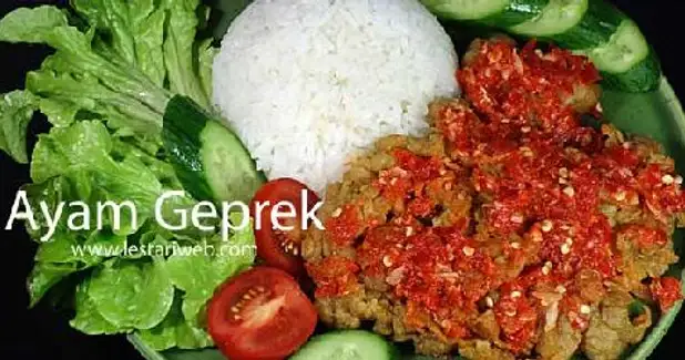 Warung Ayam Geprek & Ceker Doer, Guguk Panjang