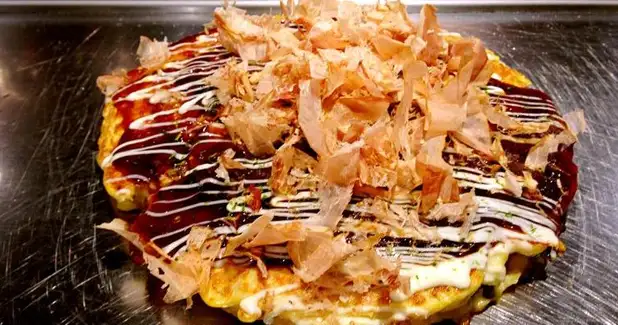 Okonomiyaki, Takoyaki dan Pisang Keju Abang Athar