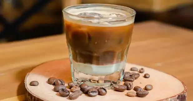 Purrr Coffee dan Mocktail, Merbabu