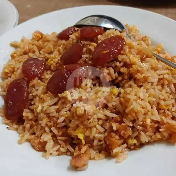 Nasi Goreng Sosis | Rumah Makan Gloria Chinese Food, Klojen