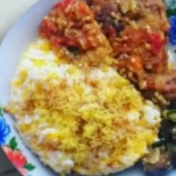 Nasi Jagung Sambel tomat  Ikan Tahu,tempe+krupuk | Warung 3R9, Kendangsari