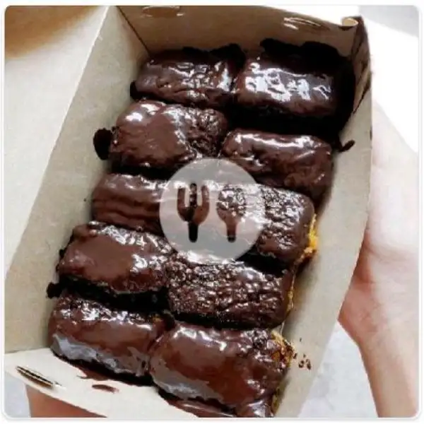 Banana Nugget Chocolate Medium | Dessert Oreo Mega Bintang, Cendrawasih