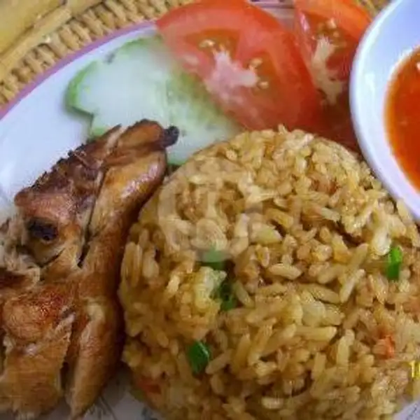 Nasi Goreng Spesial Ayam Goreng | Nasi Goreng Paru Siantan, Pontianak Utara