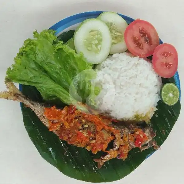 Nasi Ikan Kembung Goreng | Warung Cantika Cikumpa