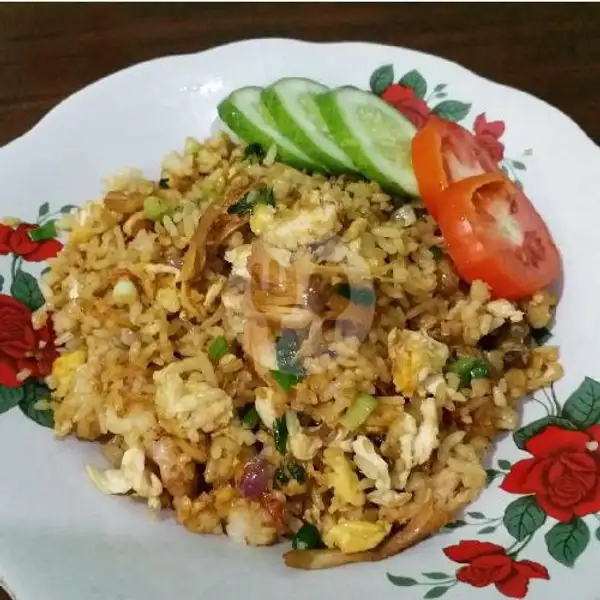 Nasi Goreng Ayam Goreng | Warung Seuhah Daviandra, Hegarmanah