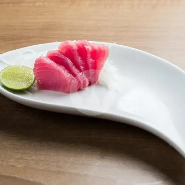 tuna sashimi | Desushi Restaurant, Pattimura
