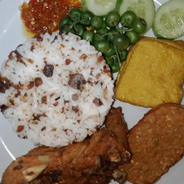 Nasi Tutug Oncom Ayam Goreng | Kupat Tahu Baraya Khas Singaparna, Peta
