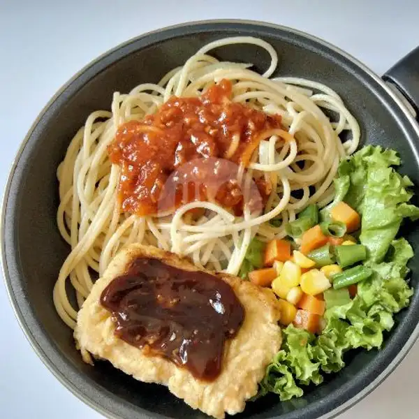 Spaghetti Bolognese With Dory Crispy Sc BBQ | Ricebowl Sakana, Prawiro Sudiyono