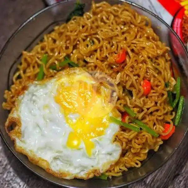 Indomie Goreng/Kuah+Telor | Soto Ayam dan Daging, Bobosan