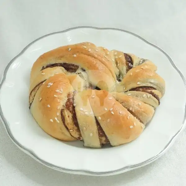 Roti Kepang Kacang Merah | Good Day Bakery, Mega Legenda