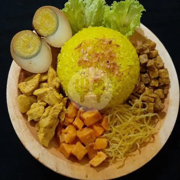 Naskun Kuah Kari Telor Bulat + Fillet Ayam Kari | Nasi Kuning Kuah RHM, Cisitu Indah
