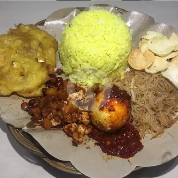 Nasi Kuning | Warung Makan C 11, Golden Land