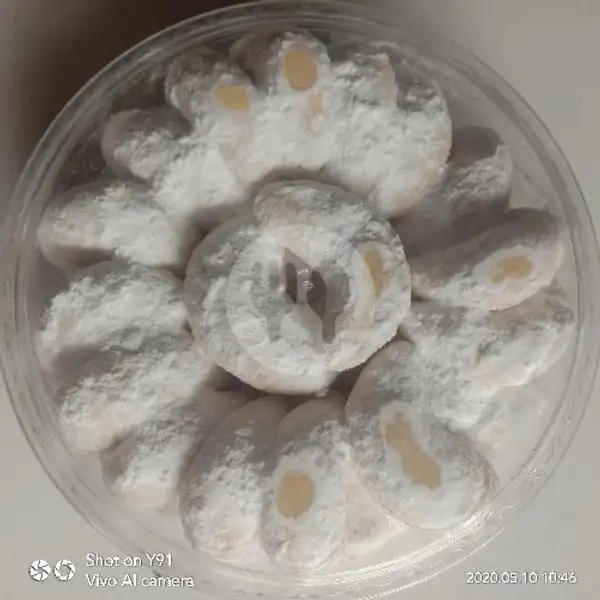 Kue Salju | Lontong Kari Mayus, Batujajar