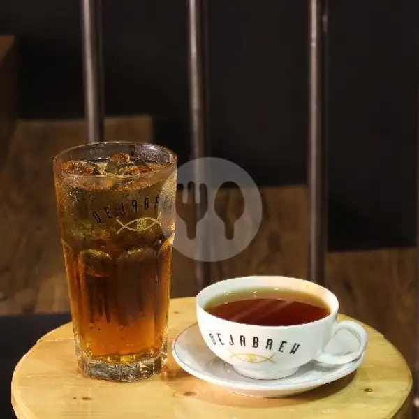 Hot Lemon Tea | Deja Brew, Margonda Raya