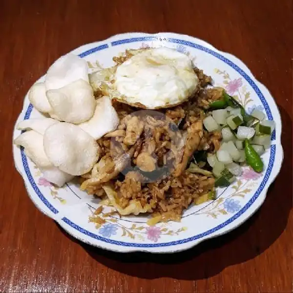 Nasi Goreng Ayam Telor Ceplok | Babi Panggang Oinky 134, Gamping