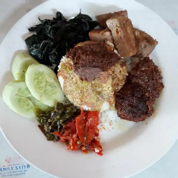 Nasi Rendang Daging | Masakan Padang Family Saiyo, Batang