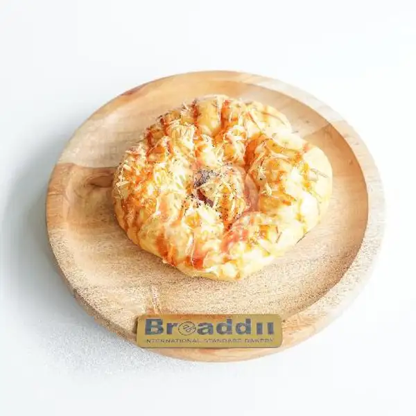 New Beef N Cheese | Breaddii Bakery, Klojen