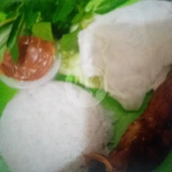Lele + Nasi Putih | Sate Madura D'kampung Cak Yusuf, Jambu