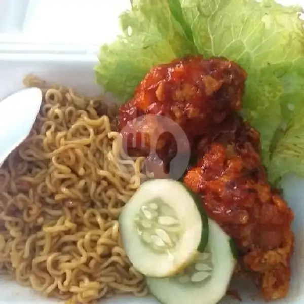 Indomie + Chicken Crispy Saus | Depot Chicken Rania, Lebak Rejo Utara