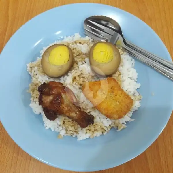 Paket B Anak Sekolah : Nasi + Ayam Goreng 1pc + Telur 1biji + Nagget Ayam 1pc | Hongta Karivan, Lubuk Baja