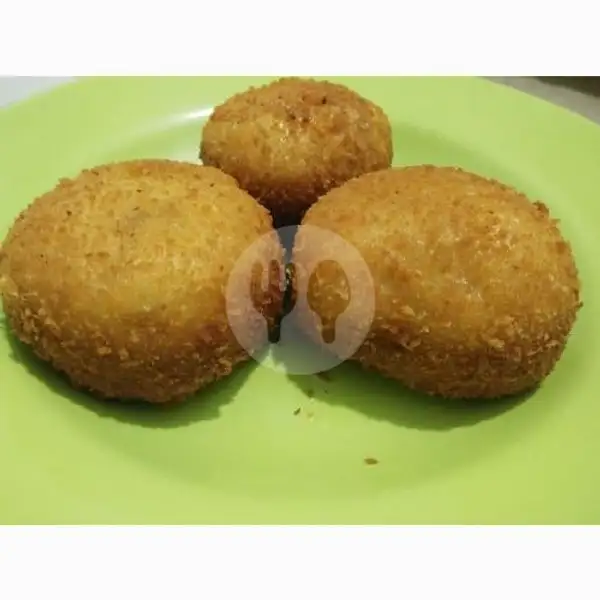 Roti goreng isi coklat 3pcs | Takoyaki Afreenshop, Kalibata
