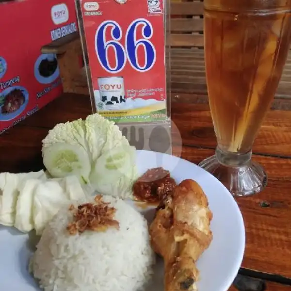 Nasi Ayam Goreng, Lalapan , Sambel, Es Teh | My Kopi Soekarno Hatta 71, Soekarno Hatta