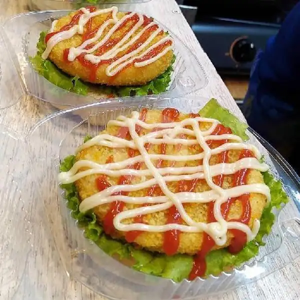 Burger Daging Ayam | Kota Kopi, Sutoyo S