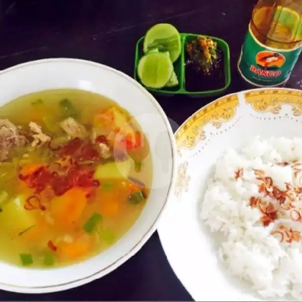 Sup Daging +nasi | Katupek Gulai Paku Mama Bet, Gor Haji Agus Salim