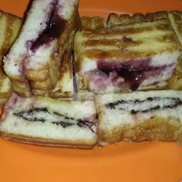 Keju Blueberry | Roti Bakar Bandung Dilan, Jl. Teratai