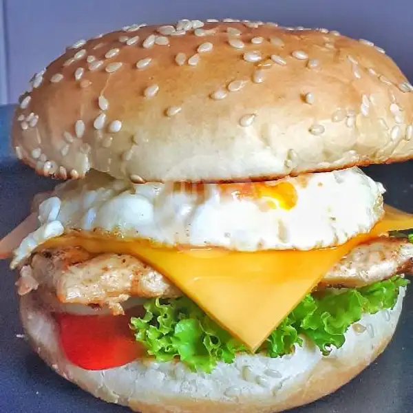 Chicken Run | Vidy Burger & Kebab, Renon