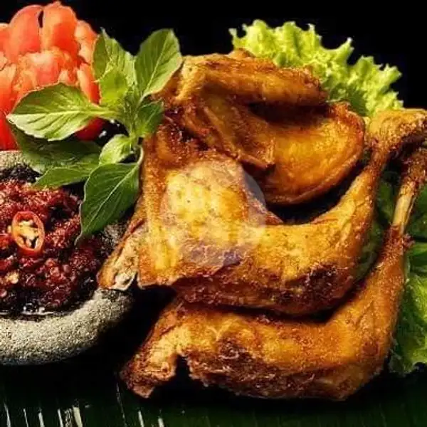 Ayam Goreng + Nasi | Mbah Kakung Ayam Goreng/Bakar/Geprek & Lumpia, Kauman Pompa