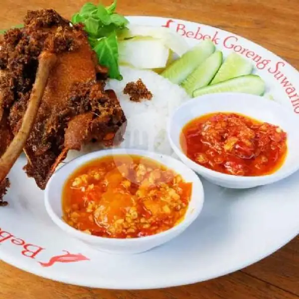 Paket Bebek Goreng + Nasi Lalapan | Ayam Bakar Kobong Banyuwangi,Ubud