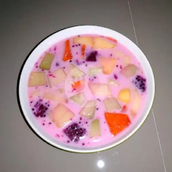Es Buah | Warung Makan Sosro Sudarmo, Nongsa