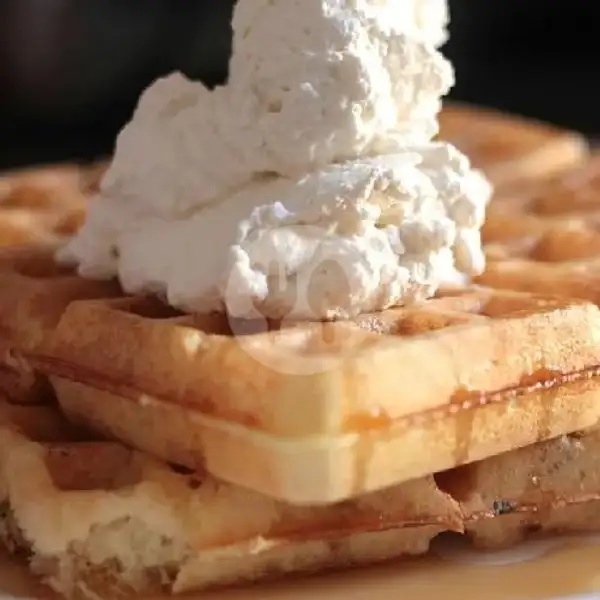 Waffle Polos Whipped Cream | CF Waffle