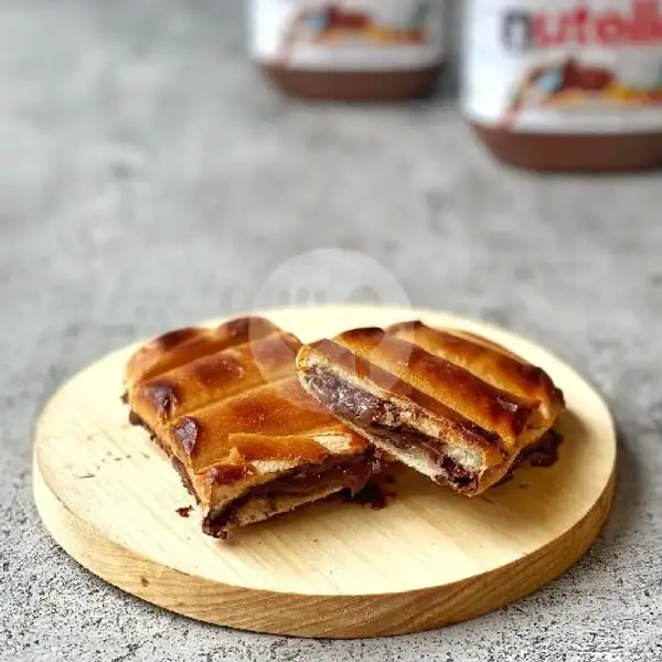 Penyet Nutella | Roti Bakar Penyet Khas Bangka dan Es Kopi Susu, Kedai Rasea, Binus