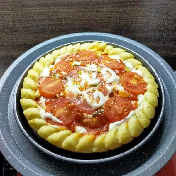 Premium: Pizza Tomato Pie : 22 | Sari Pizza