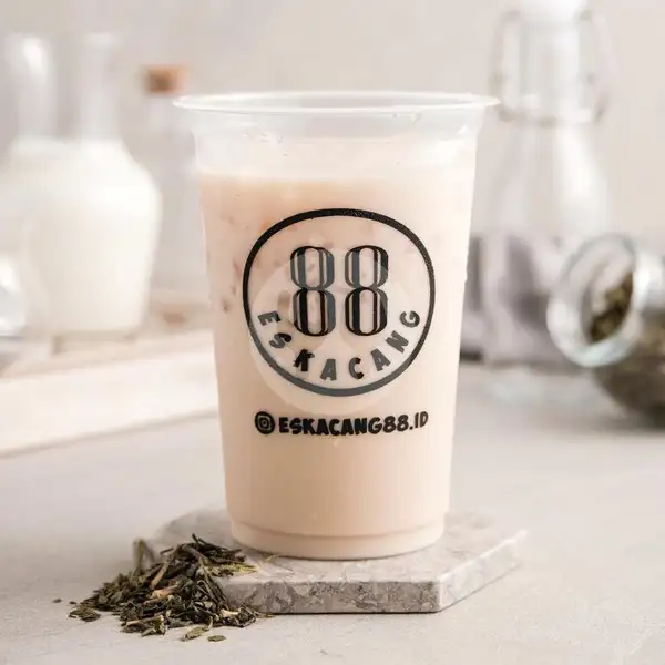 Milk Tea (L) | Es Kacang 88, Mayor Ruslan