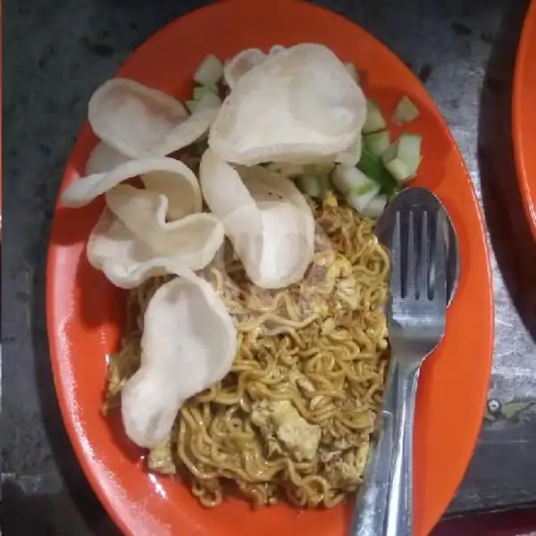 Indomie Goreng | Nasi Uduk Seafood Lamongan, Sei Panas
