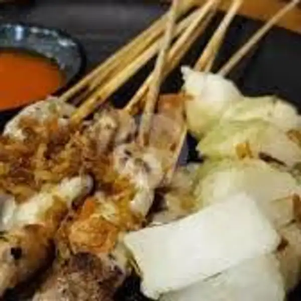 Sate Ayam Kulit / 10 Tusuk + Lontong | SATE TAICHAN BARKAH, KEBON SIRIH