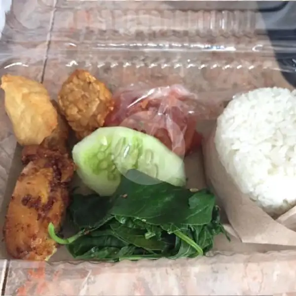 Nasi Tempong Ayam/Tongkol | Fitria's Kitchen 
