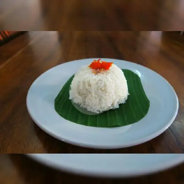 Nasi Putih | Rumah Makan Babi Guling Rebo Manis, Sesetan