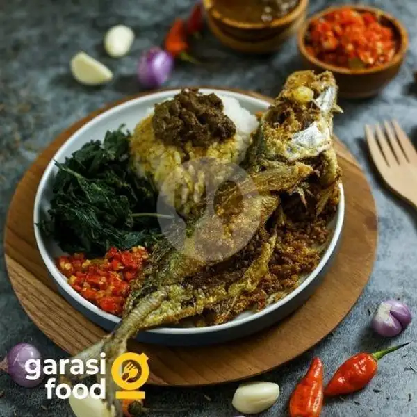 Nasi Padang Ikan Kembung | GarasiFood 096 Nasi Padang